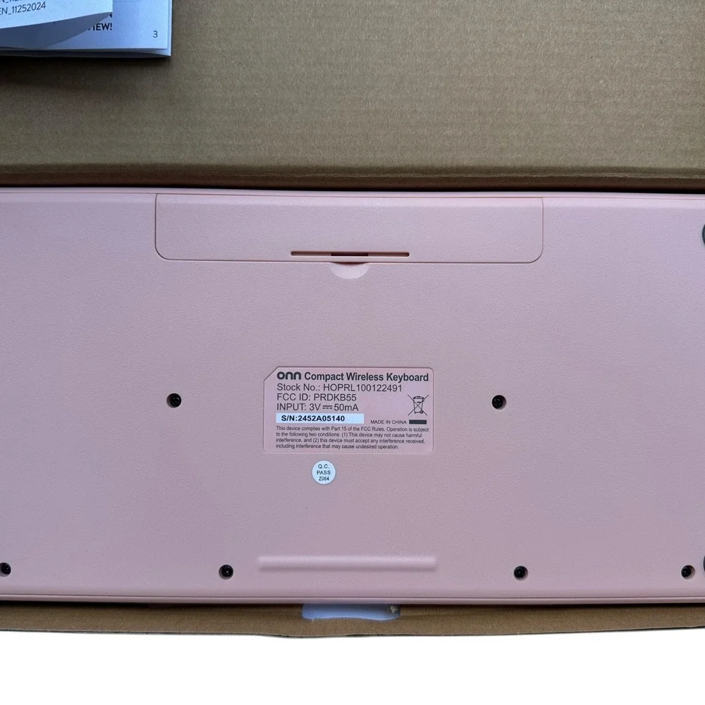 onn. Compact Wireless Keyboard Retro Style Round Keycaps 78‎ Keys Pink